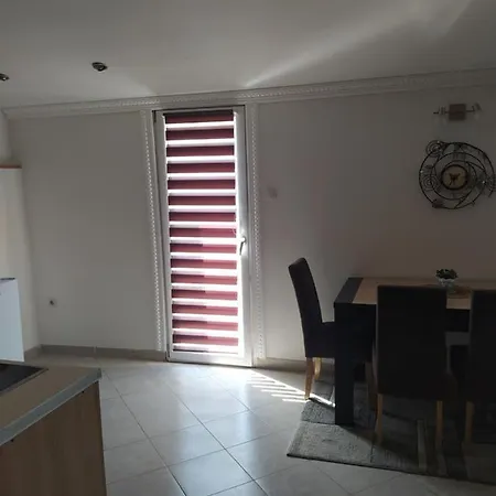 Apartman Kristina Apartment